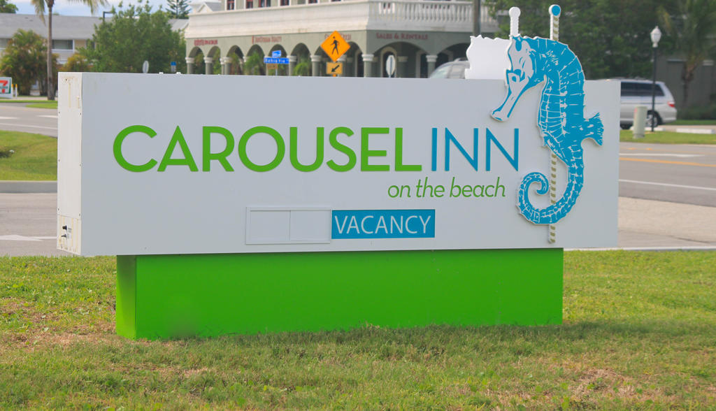 Carousel Beach Inn 포르 마이어스 비치 외부 사진